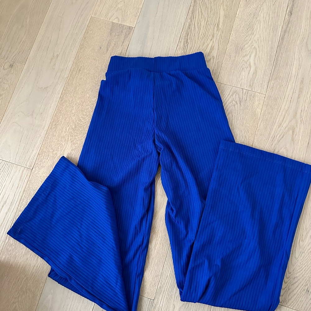 FIVE Blue Ribbed Pants YL - Picture 2 of 3